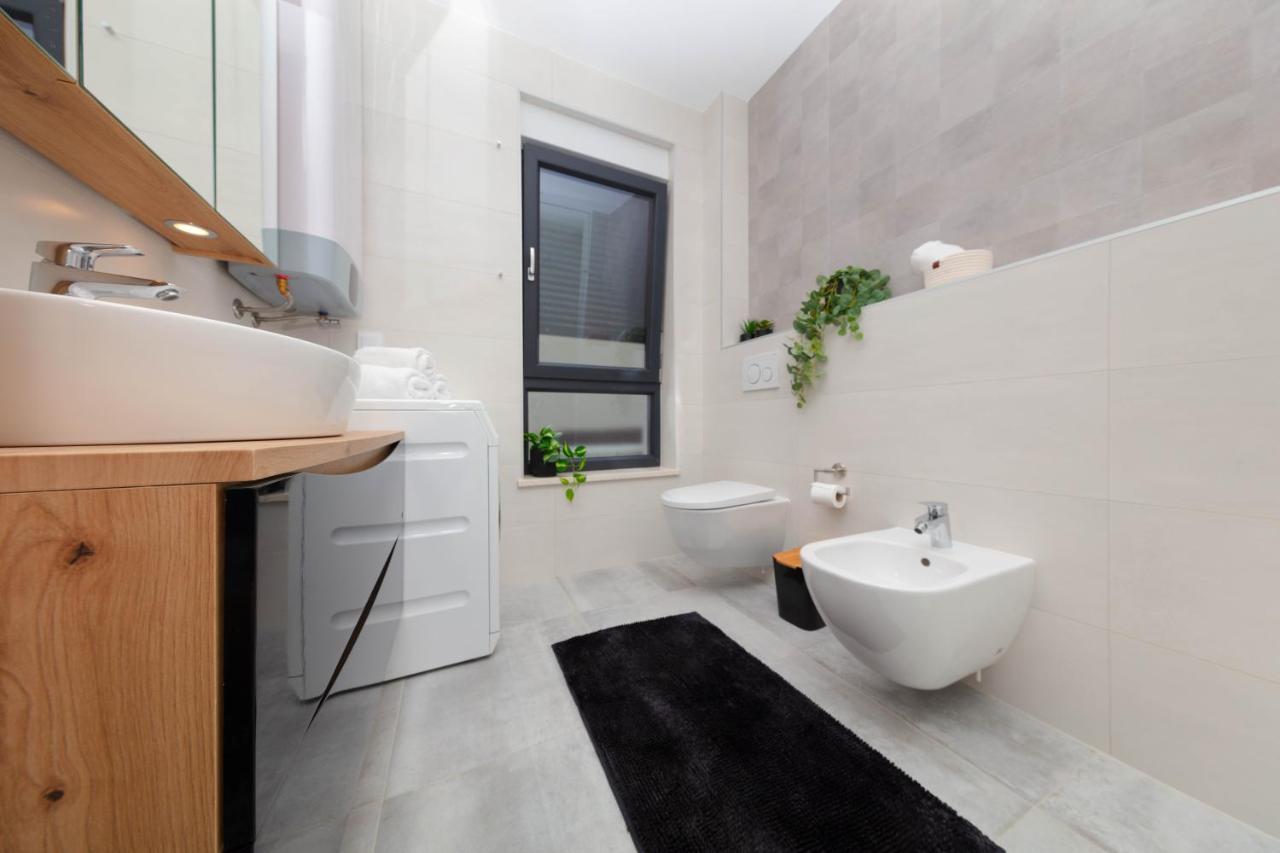 Apartman Oranz Banjole Buitenkant foto