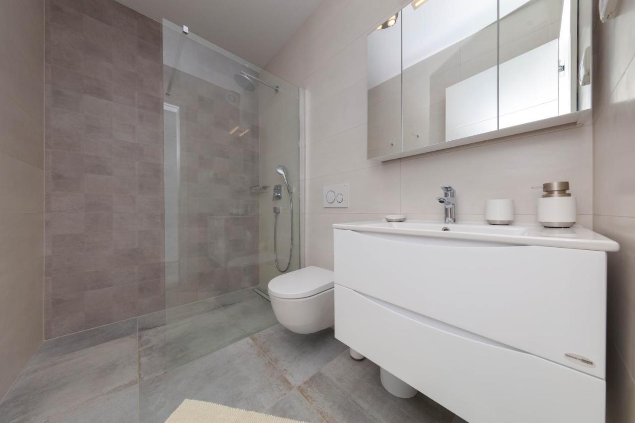 Apartman Oranz Banjole Buitenkant foto