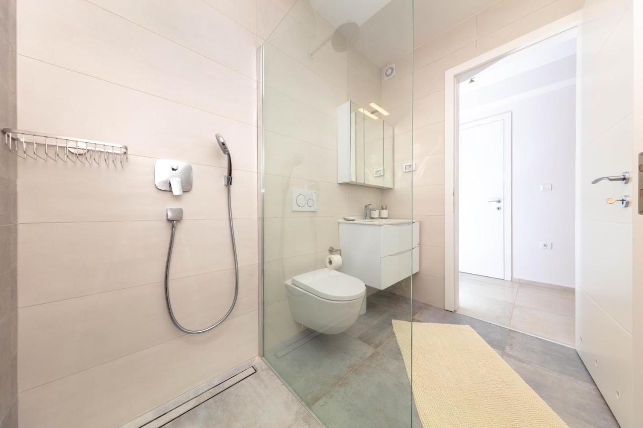 Apartman Oranz Banjole Buitenkant foto