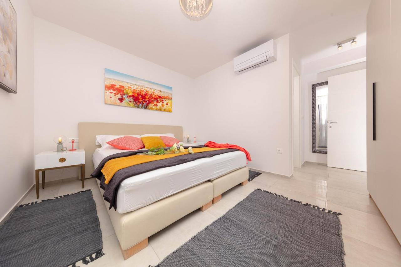 Apartman Oranz Banjole Buitenkant foto