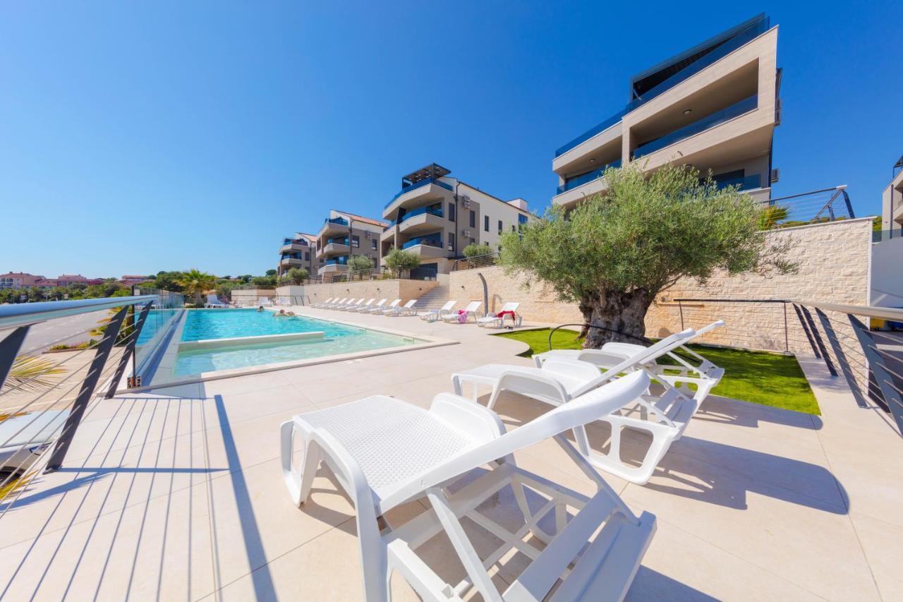Apartman Oranz Banjole Buitenkant foto